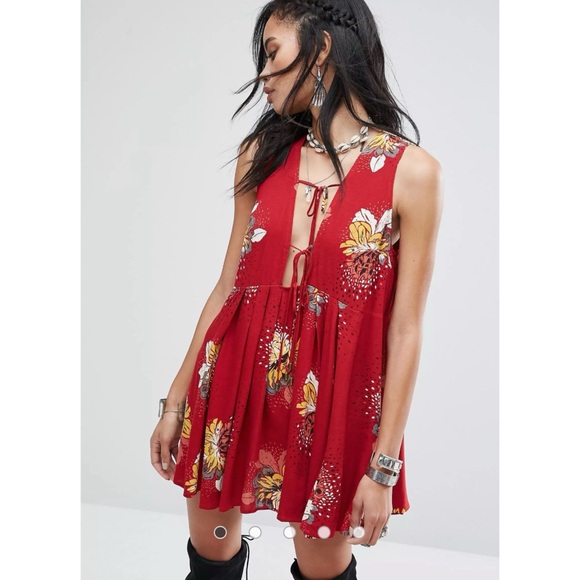 FREE PEOPLE Boho Lovely Day Red Floral Sleeveless Tie Front Dress - Picture 2 of 16